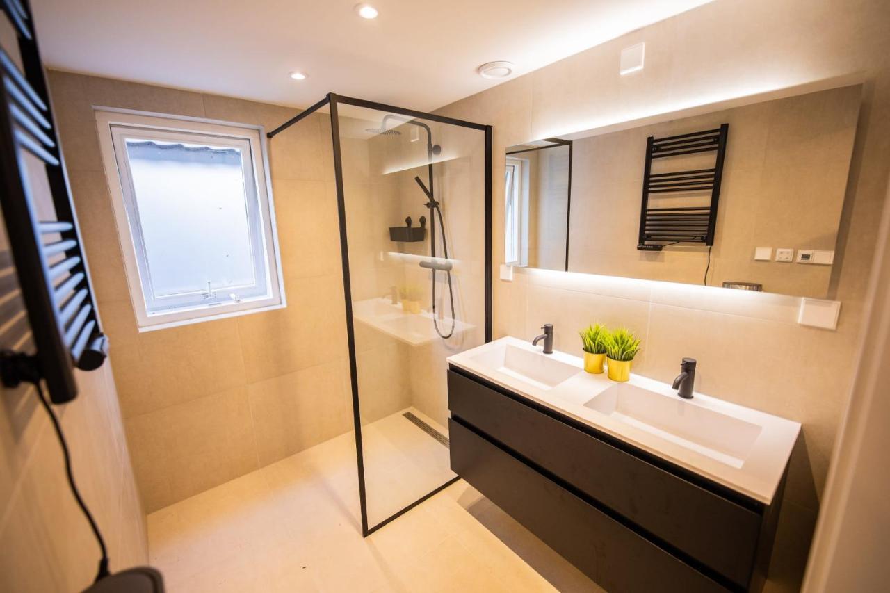 Happily 2 Bedroom Serviced Apartment 75M2 -Nb306H- Rotterdam Eksteriør bilde