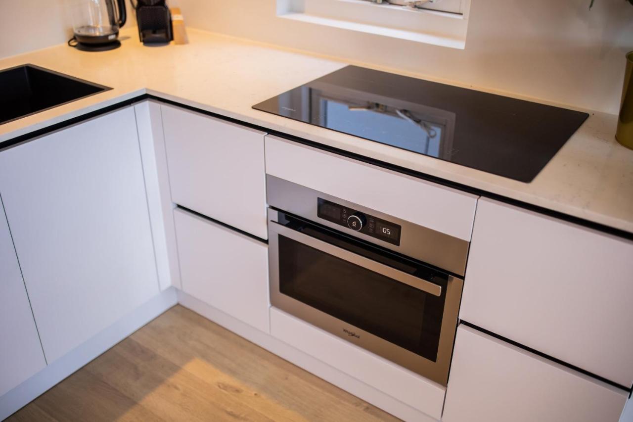 Happily 2 Bedroom Serviced Apartment 75M2 -Nb306H- Rotterdam Eksteriør bilde