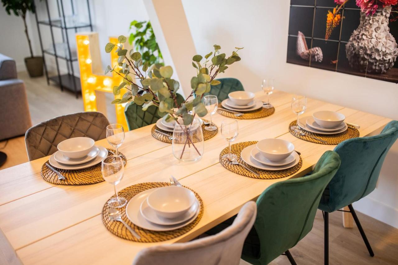 Happily 2 Bedroom Serviced Apartment 75M2 -Nb306H- Rotterdam Eksteriør bilde